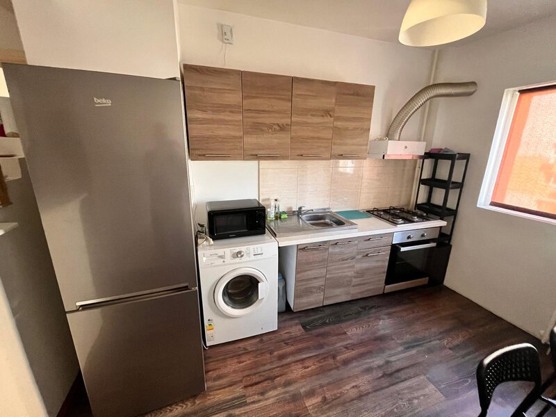 Dristor, Metrou, Aleea Scolarilor, 3 camere, 70 mp, etaj 5,