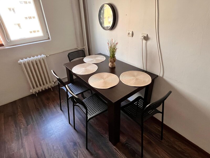 Dristor, Metrou, Aleea Scolarilor, 3 camere, 70 mp, etaj 5,